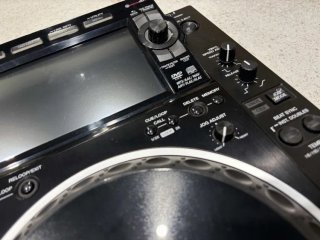 Pioneer DJ CDJ-2000NXS2 + Fightcase