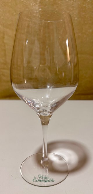 Juego Copas y vasos Torres Viña Esmeralda