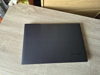 Portátil Lenovo i5