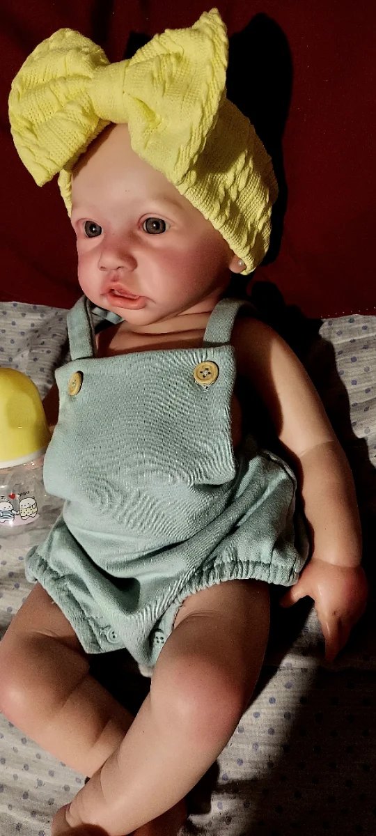 Preciosa bebé silicona 45cm calva niña