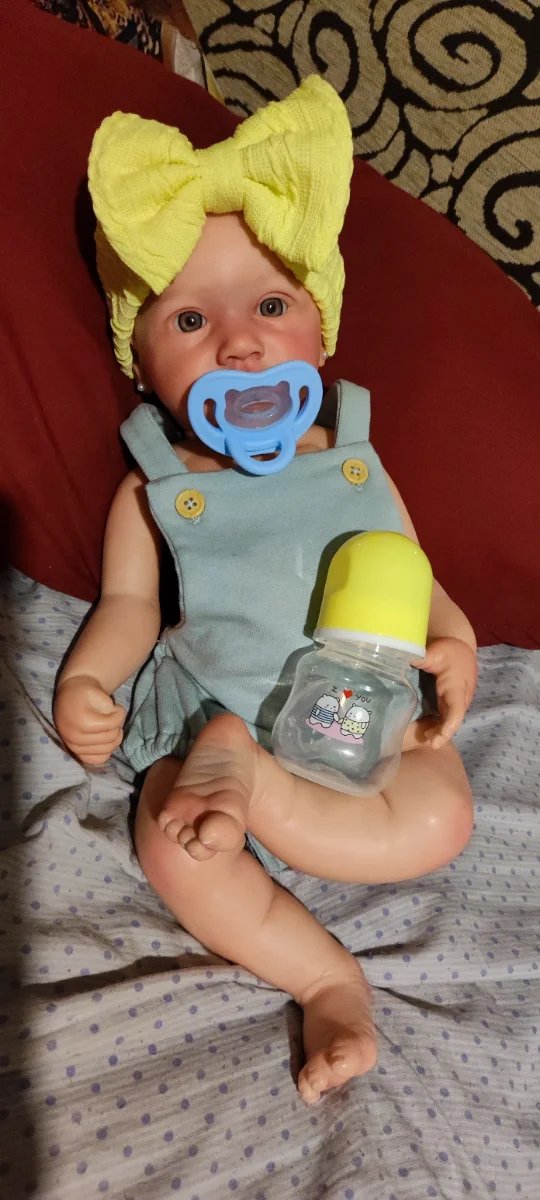 Preciosa bebé silicona 45cm calva niña