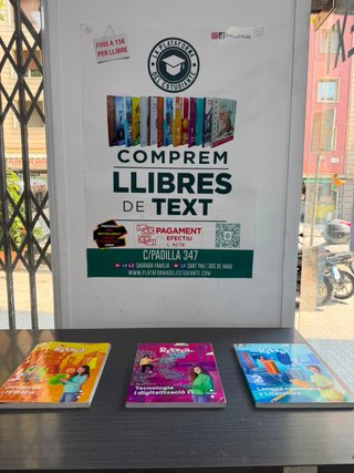 Disponemos de libros de 2-Eso de CRUILLA :
