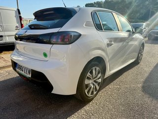 Peugeot 208 1.5HDI 100CV