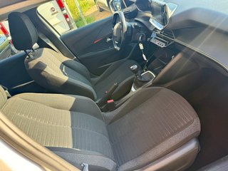 Peugeot 208 1.5HDI 100CV