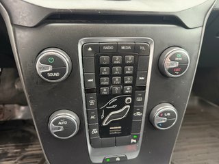 Volvo V40 2017