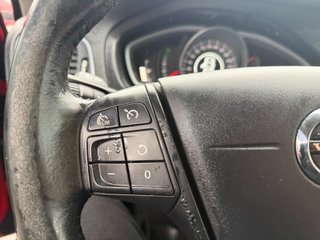 Volvo V40 2017