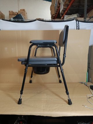 Silla Inodoro Acolchada Pepe Mobility P30034