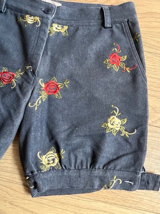 Pantalón corto bordado - Manuel Diaz