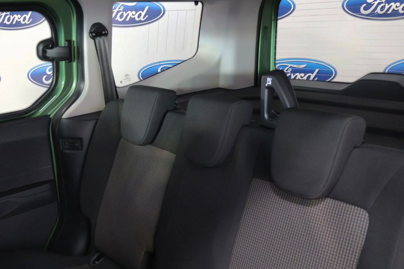 Ford Transit Courier 2026, foto 6