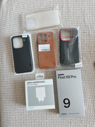 OPPO Find X9 Pro - Fundas y Cargador