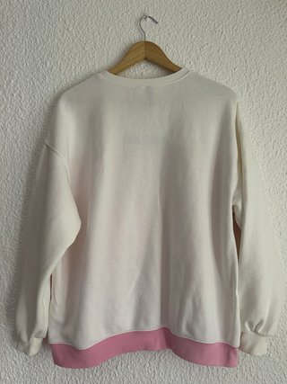 Sudadera rosa y blanca