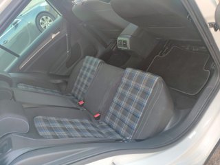 Volkswagen Golf GTE 2020