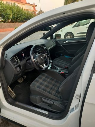 Volkswagen Golf GTE 2020