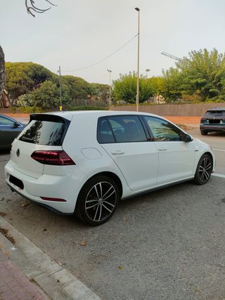 Volkswagen Golf GTE 2020
