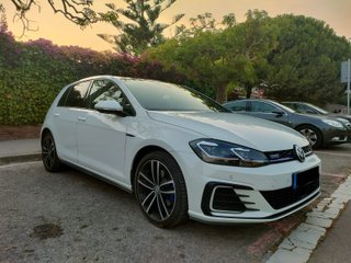 Volkswagen Golf GTE 2020