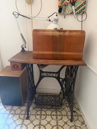 Máquina de coser Singer antigua