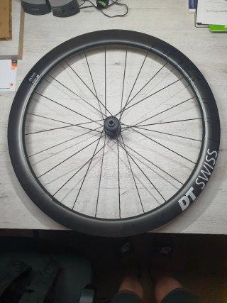 DT Swiss Rueda Delantera Carbono 28" - ARC 1400