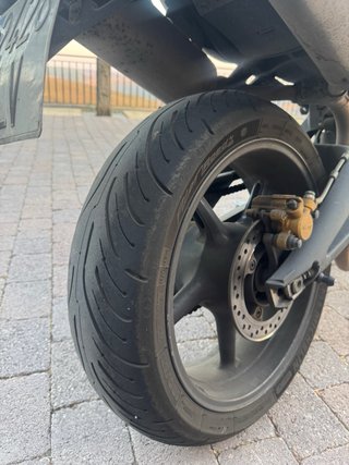 Triumph Street Triple 675 Negra