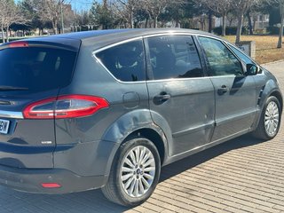Ford S-MAX 2011