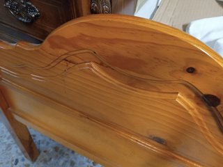 Cabecero de cama individual de madera