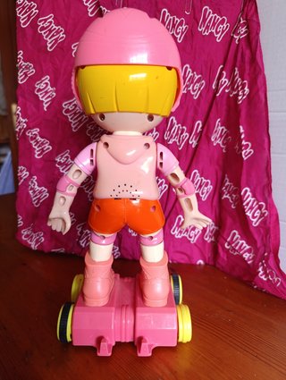 MUÑECO PATINADOR / WE SHENG / FUNCIONANDO / DE PVC