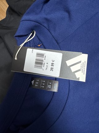 Camiseta Adidas Azul con Logo