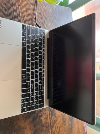 Portátil MAXI5P 15,6” 16GB RAM / 512GB (Reparar)