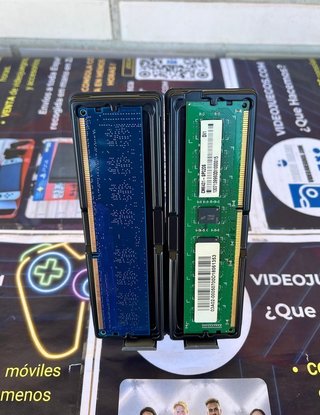 2x Módulos RAM DDR3 4GB 1600MHz PC3-12800