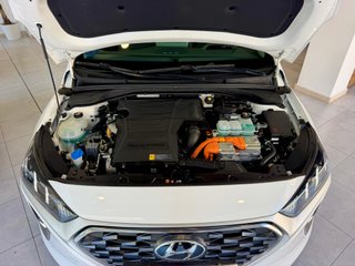 Hyundai IONIQ 1.6 GDI PHEV Tecno DCT