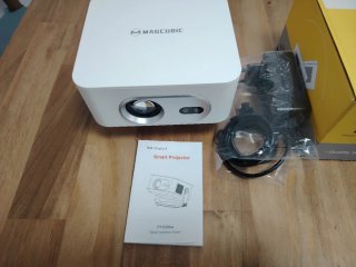 Proyector Magcubic Hy300max Como Nuevo
