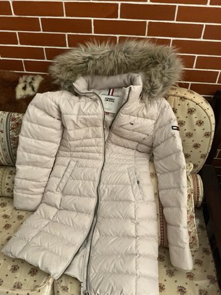 Abrigo Tommy Jeans Beige con Capucha