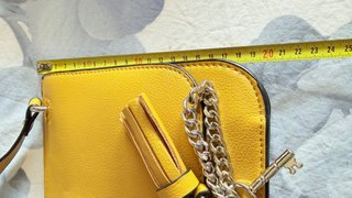 Bolso bandolera Zara mostaza