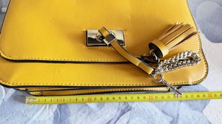 Bolso bandolera Zara mostaza