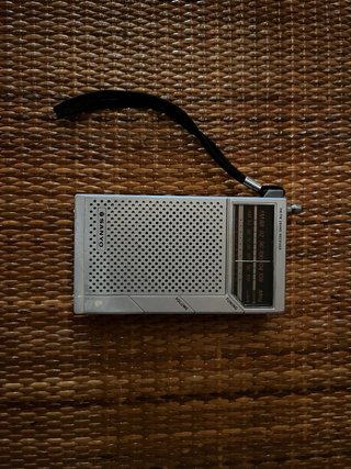 Radio Portatile Sanyo AM/FM Vintage