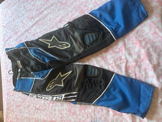 Cazadora y pantalón moto Shoei azul