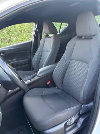 Toyota C-HR 2023