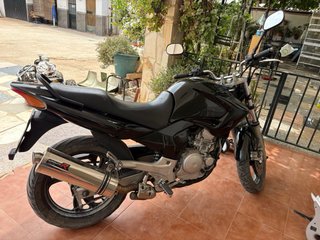 Yamaha YBR 250cc Negra