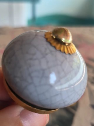 Pomos de cerámica decorados