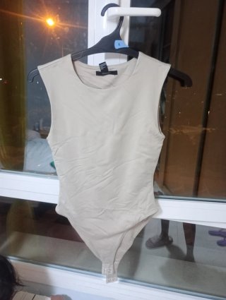 Camiseta Zara tirantes blanca Talla M