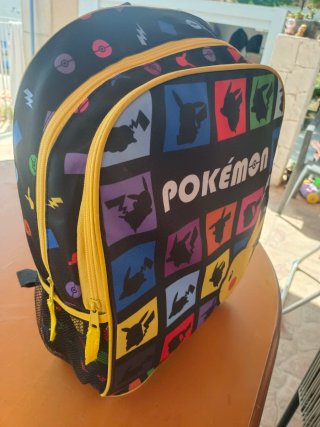 Mochila Escolar NUEVA Pikachu Pokémon