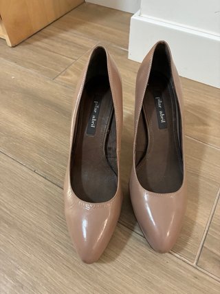 Zapatos de tacón Pilar Abril nude talla 40