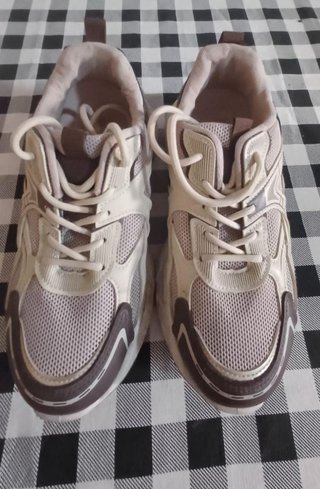 Zapatillas deportivas beige/marrón talla 37