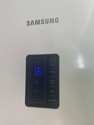 Nevera Samsung buen estado (SOLO NEVERA)