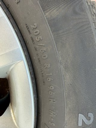Llantas Volkswagen 205/60 R16 neumaticos Continent
