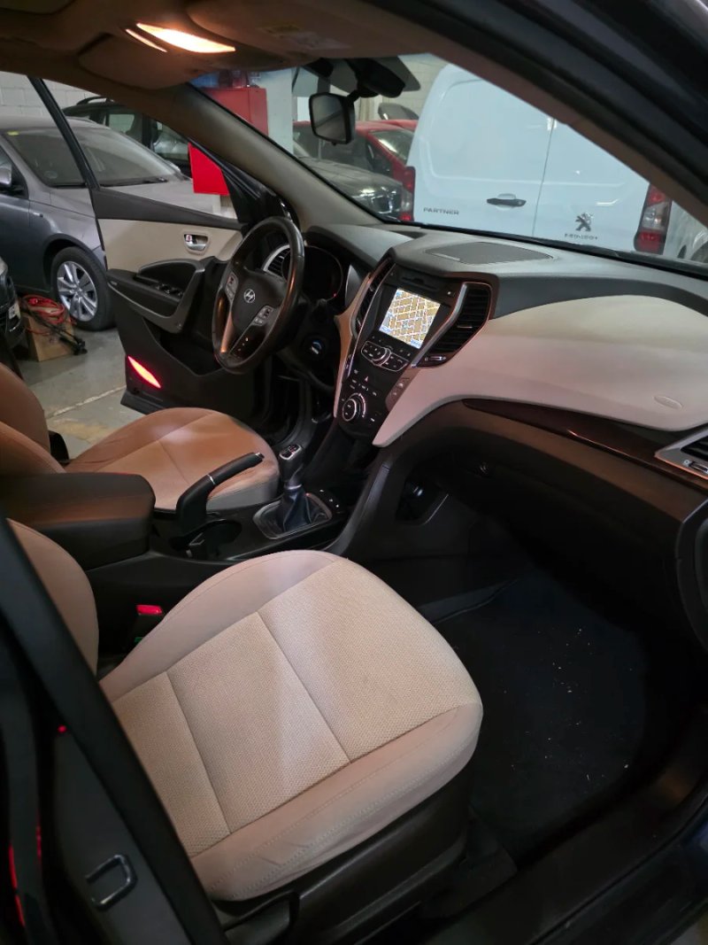 Hyundai Santa Fe 2.0 CRDi 4x2 Essence 7s 2015, foto 7