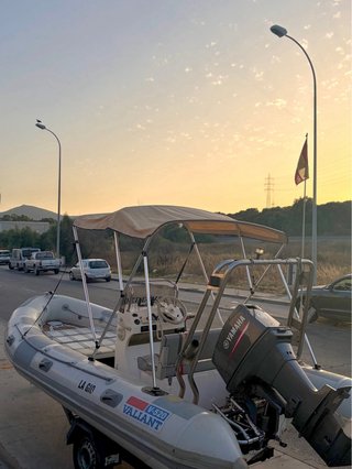 VALIANT 520 + YAMAHA 85