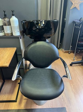 Sillones de peluquería con lavacabezas
