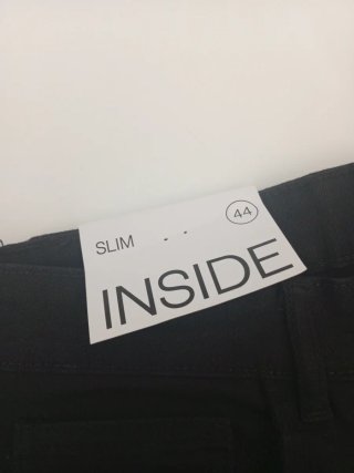 Pantalón vaquero negro slim INSID