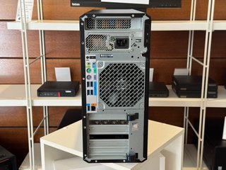 PC HP Z4 - i9 / 32 Gb / 1 Tb - GRÁFICA 8 Gb