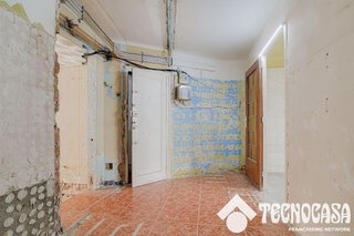 Local comercial en venta en Artigas - Llefià en Badalona